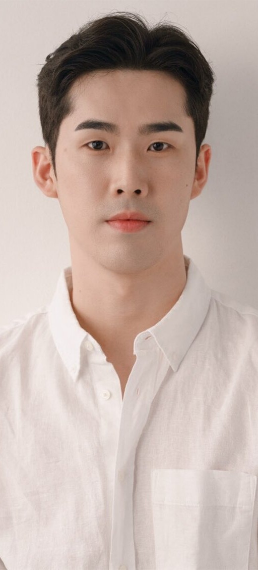 배우 김민수